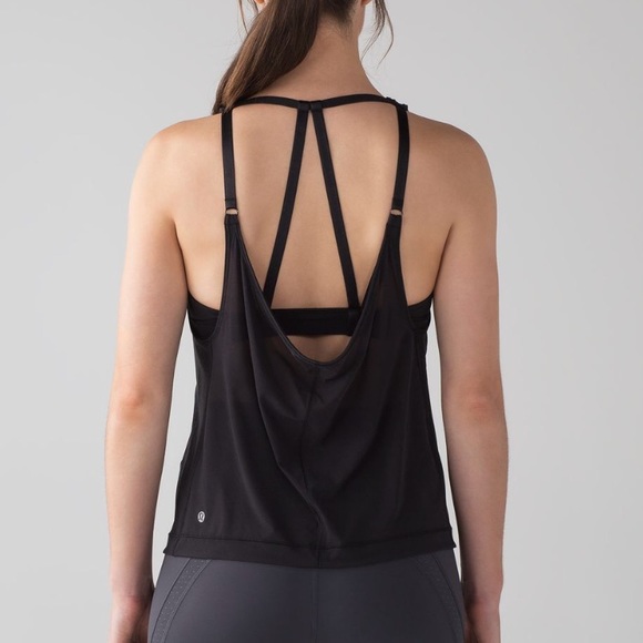 lululemon athletica Tops - Lululemon size 4 revitalize tank